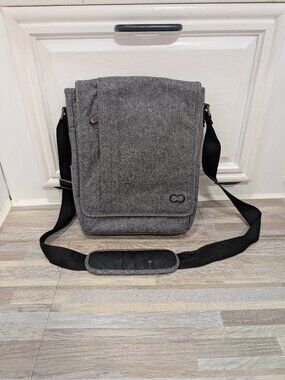 CaseCrown Campus North vertical messenger bag‎ Grey